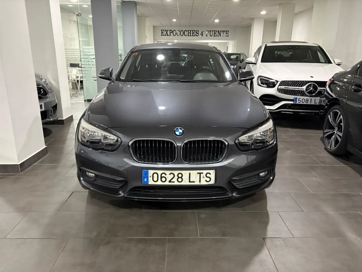 BMW 116 116d EfficientDynamics Gris - 2