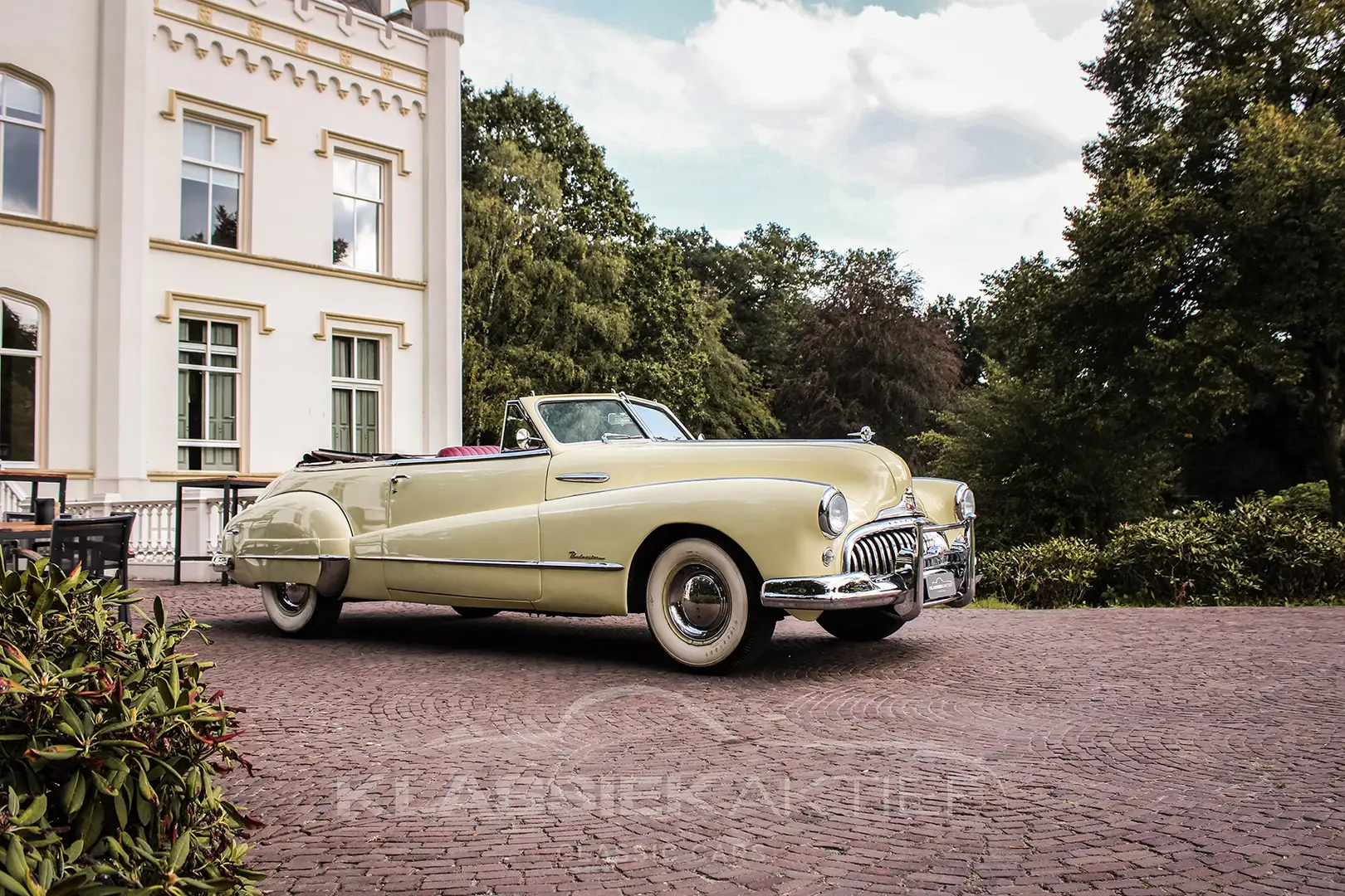 Buick Roadmaster Convertible Super Eight Gelb - 1