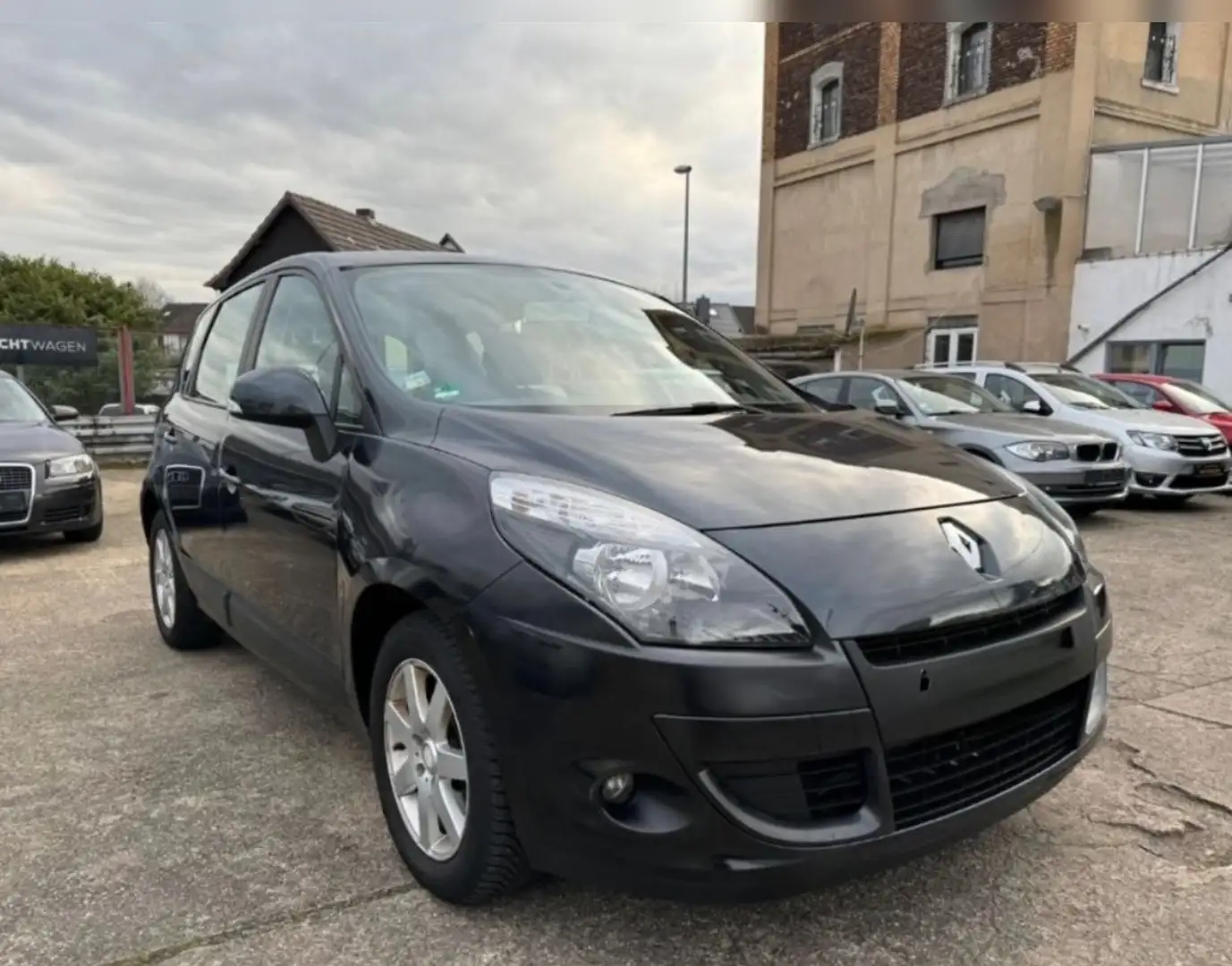 Renault Scenic Scenic  3.  1.6 16V 110 Sehr gepflegt Schwarz - 1