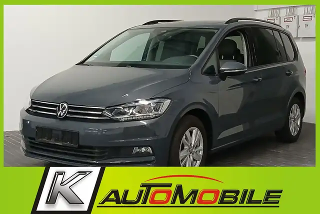 Volkswagen Touran 1,5 TSI LED+Kamera+Panorama+7-Sitzer+AHK