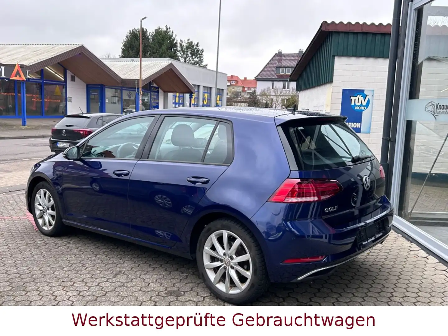 Volkswagen Golf VII Lim. Comfortline*LED*ACC*Sitzh*PDC* Blau - 2