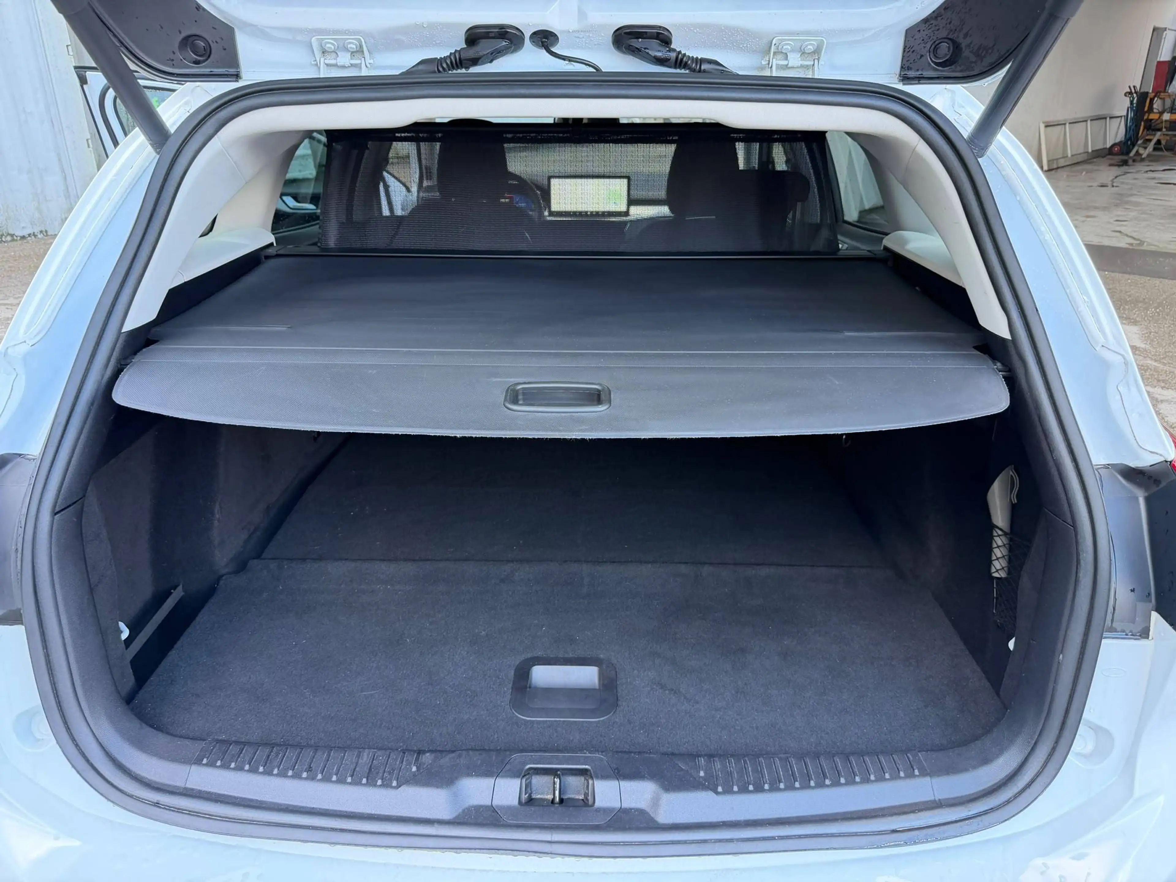 Ford Focus Titanium X, Winterpaket, Navi, Rückfahkamera — photo 13