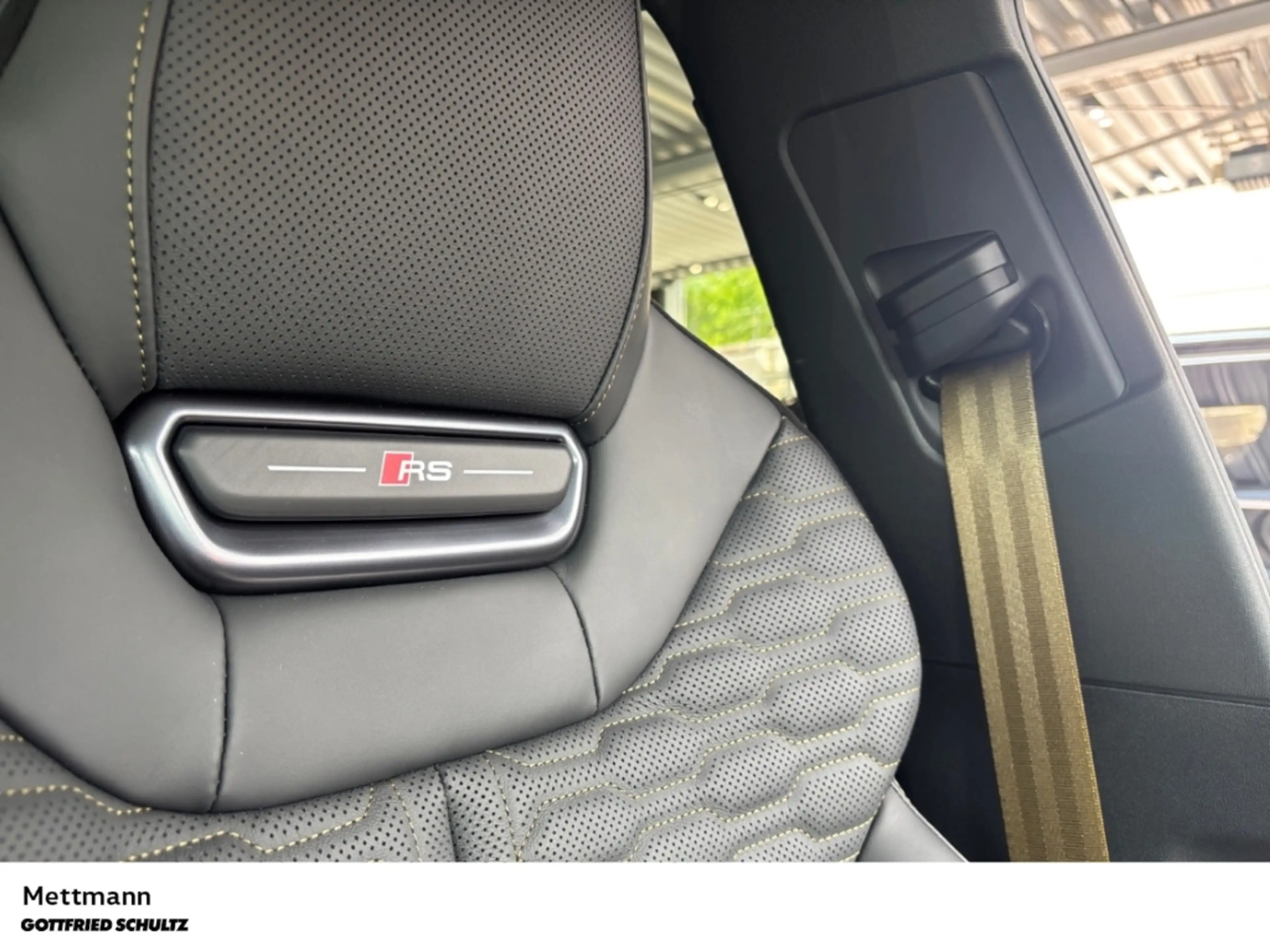 Audi RS5 PANO B&O KREAMIK CAMO-CARBON TECH PRO HUD — photo 8
