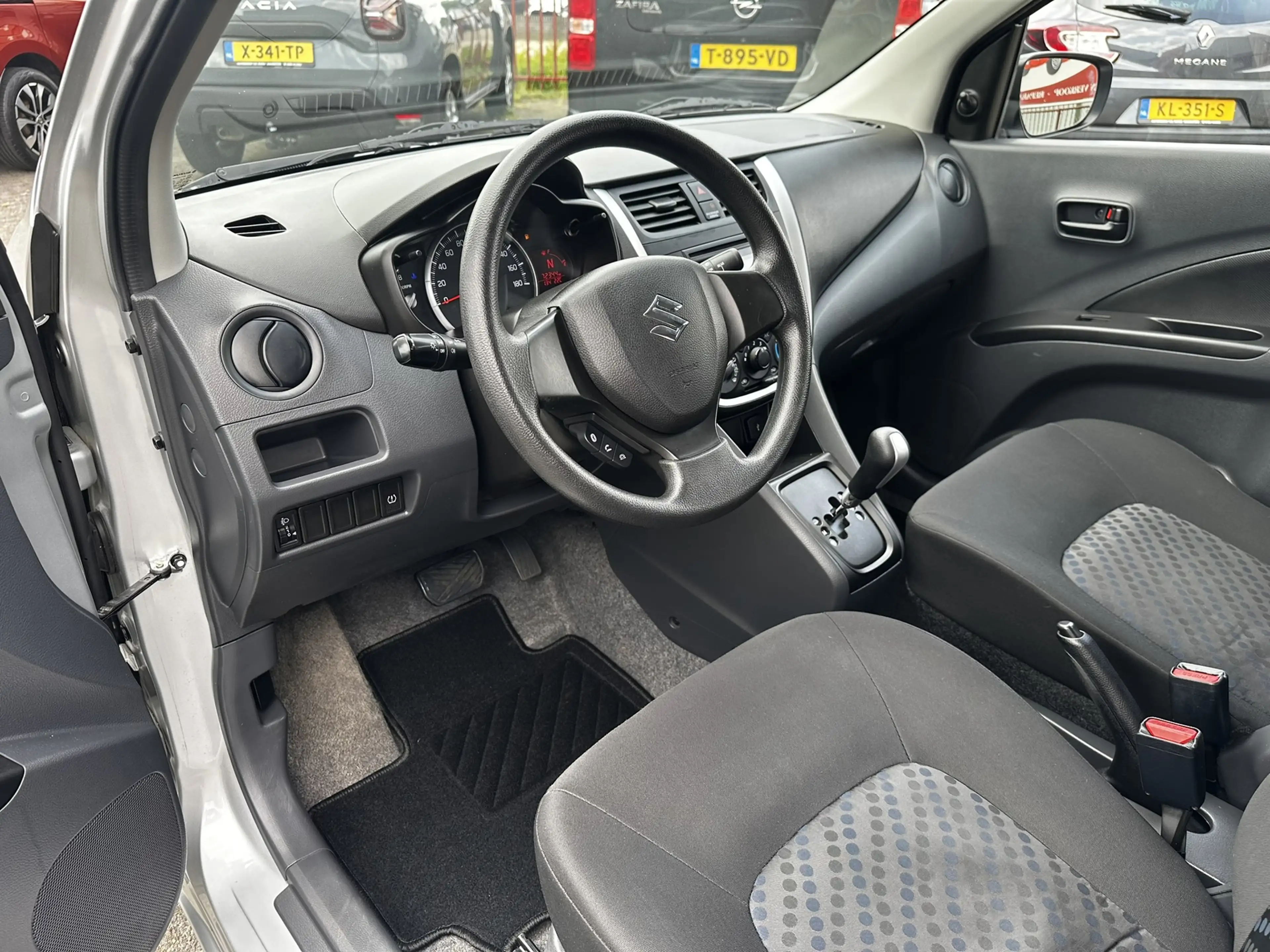 Suzuki Celerio 1.0 Comfort Automaat | Airco — photo 5