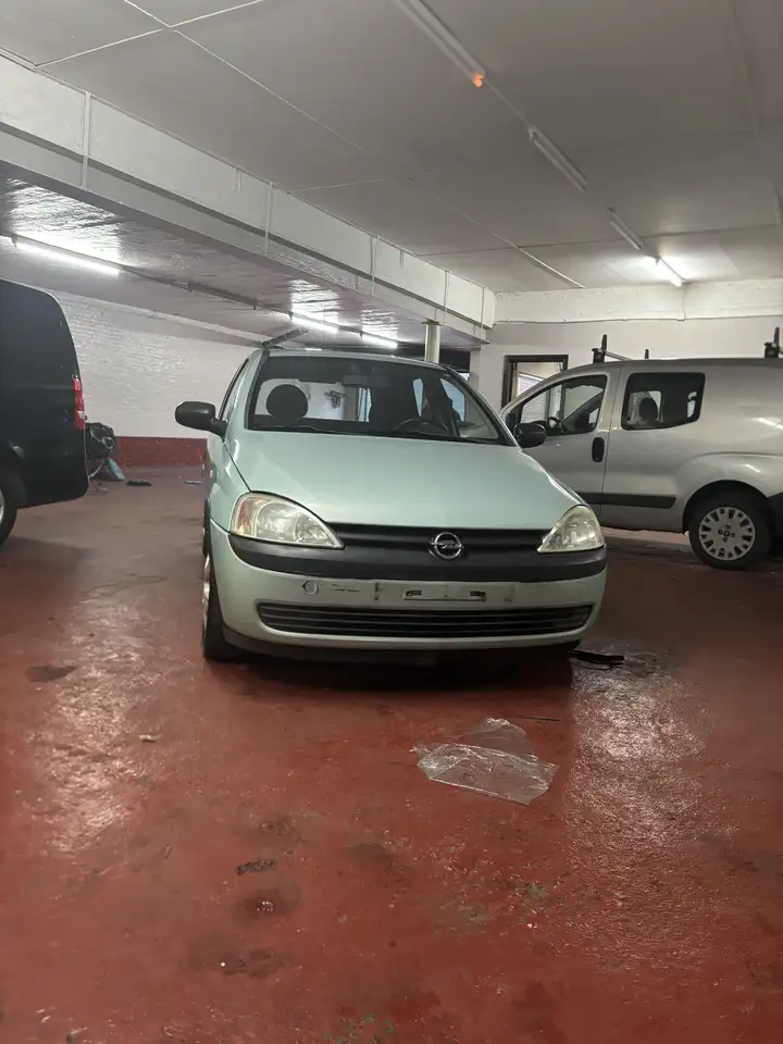Opel Corsa 1.2i XE 16v Elegance, foto 2