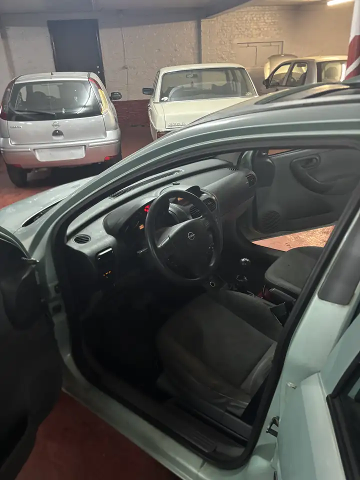 Opel Corsa 1.2i XE 16v Elegance, foto 9