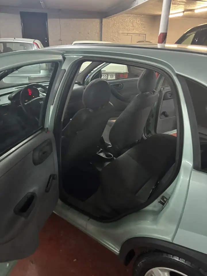 Opel Corsa 1.2i XE 16v Elegance, foto 10