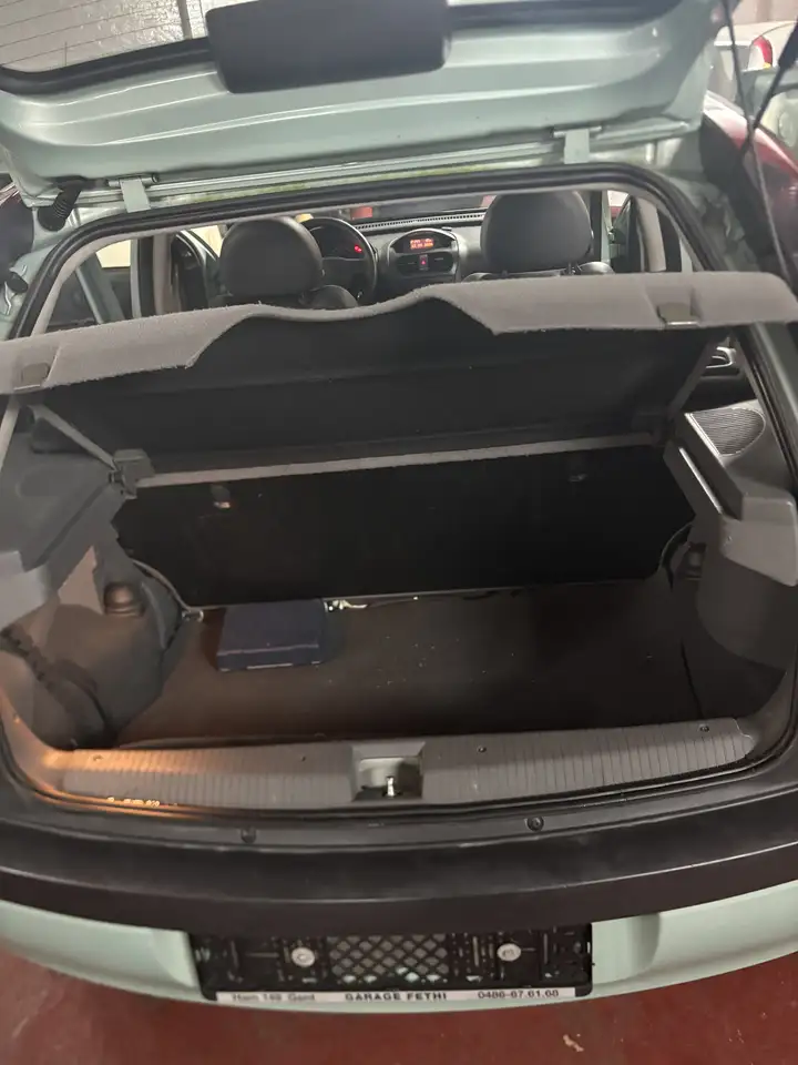 Opel Corsa 1.2i XE 16v Elegance, foto 11
