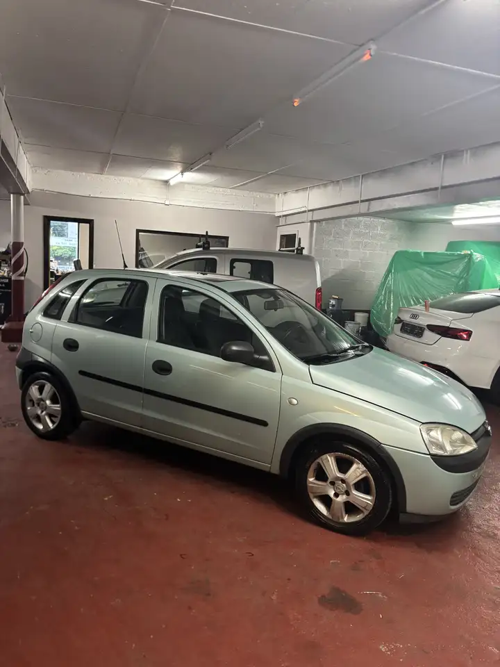 Opel Corsa 1.2i XE 16v Elegance, foto 4