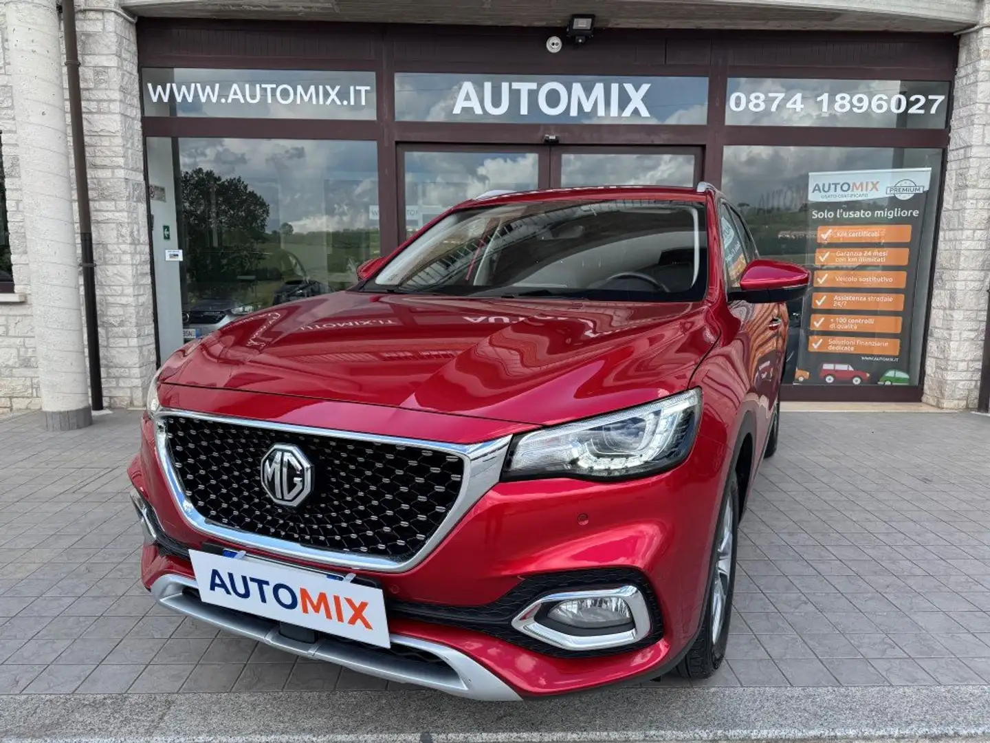 MG HS 1.5 T Comfort Auto Rouge - 1