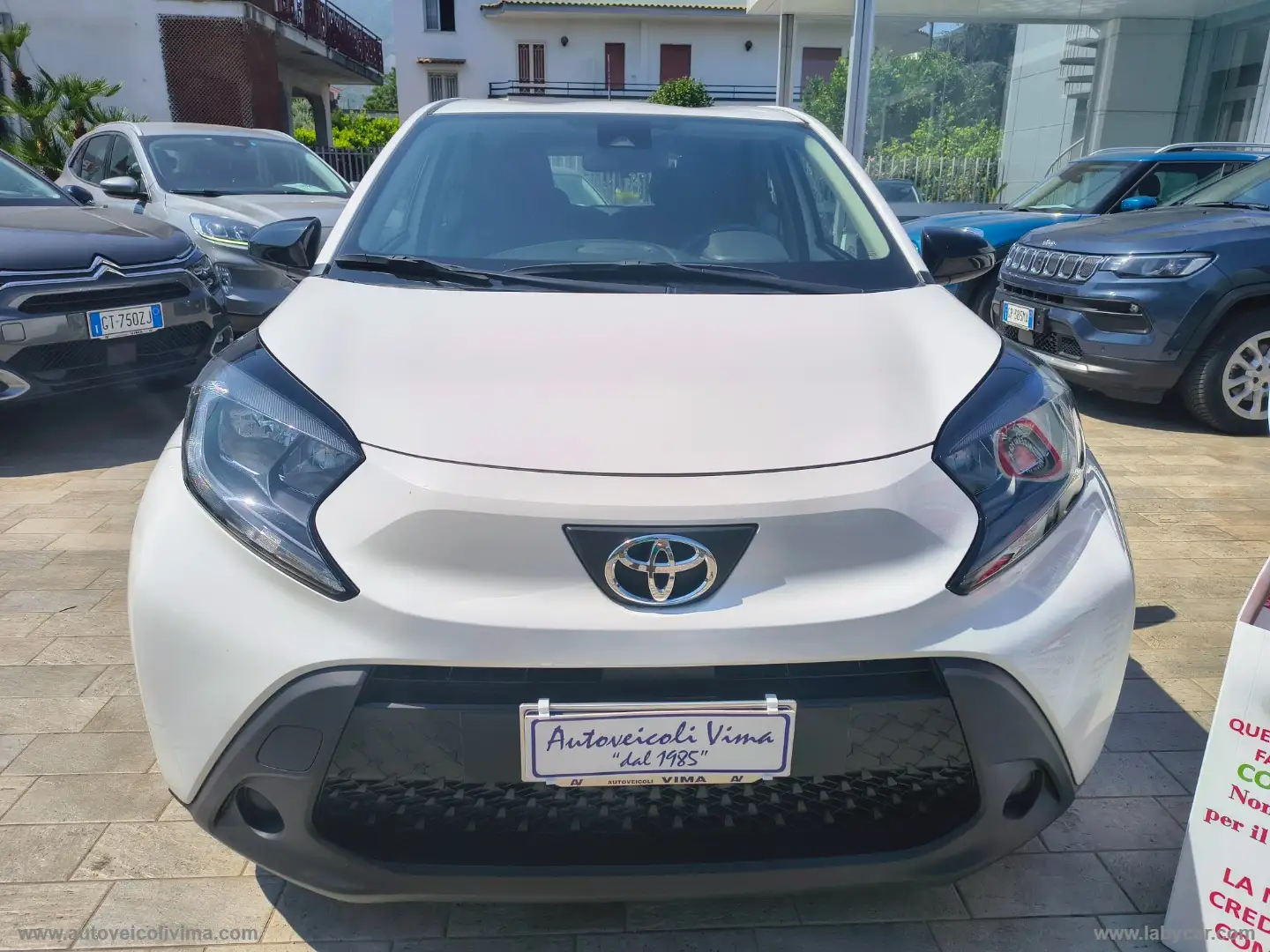 Toyota Aygo X 1.0 VVT-i 72 CV 5p. Active Bianco - 2