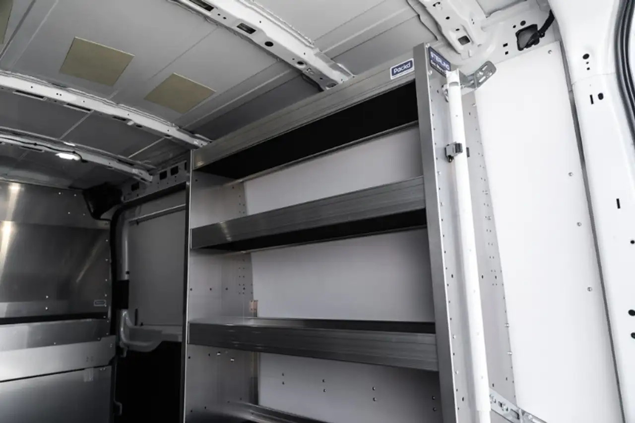 Ford Transit Cargo Van снимка Ford Transit Cargo Van