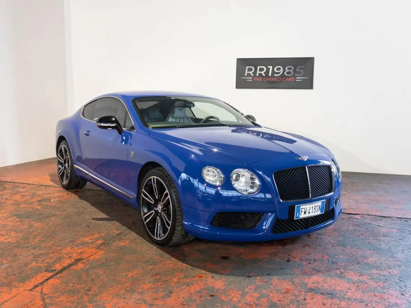 Bentley Continental GT V8 4.0 507 CV Bleu - 1