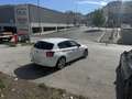 BMW 118 118d Weiß - thumbnail 4