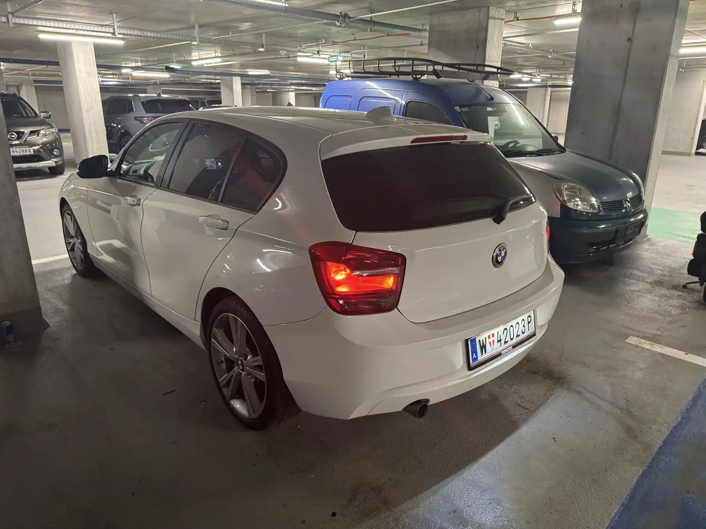 BMW 118 118d Weiß - 1