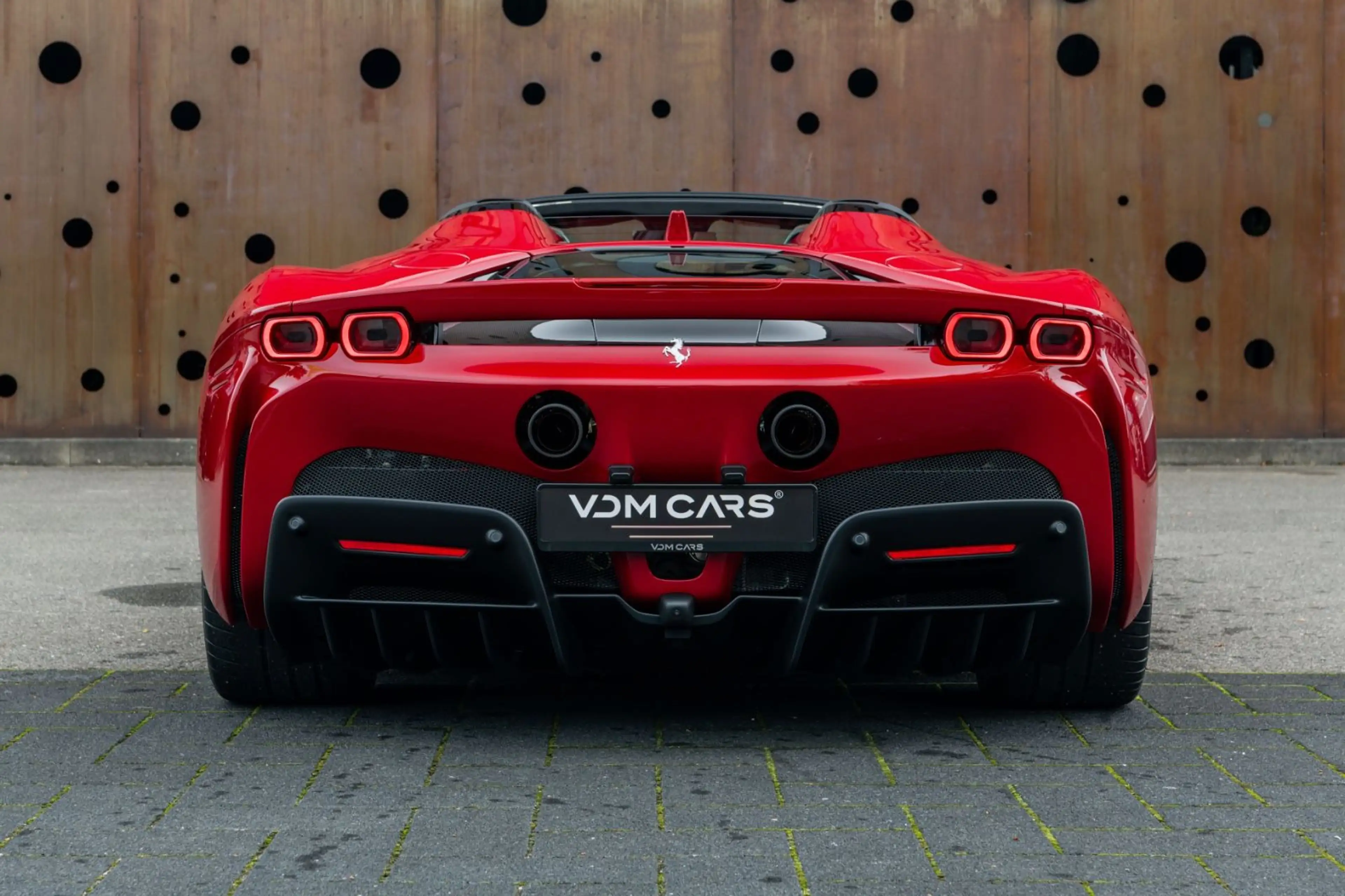Ferrari SF90 Spider LIFT*CARPLAY*AFS*TWO-TONE*CARBON* — photo 5