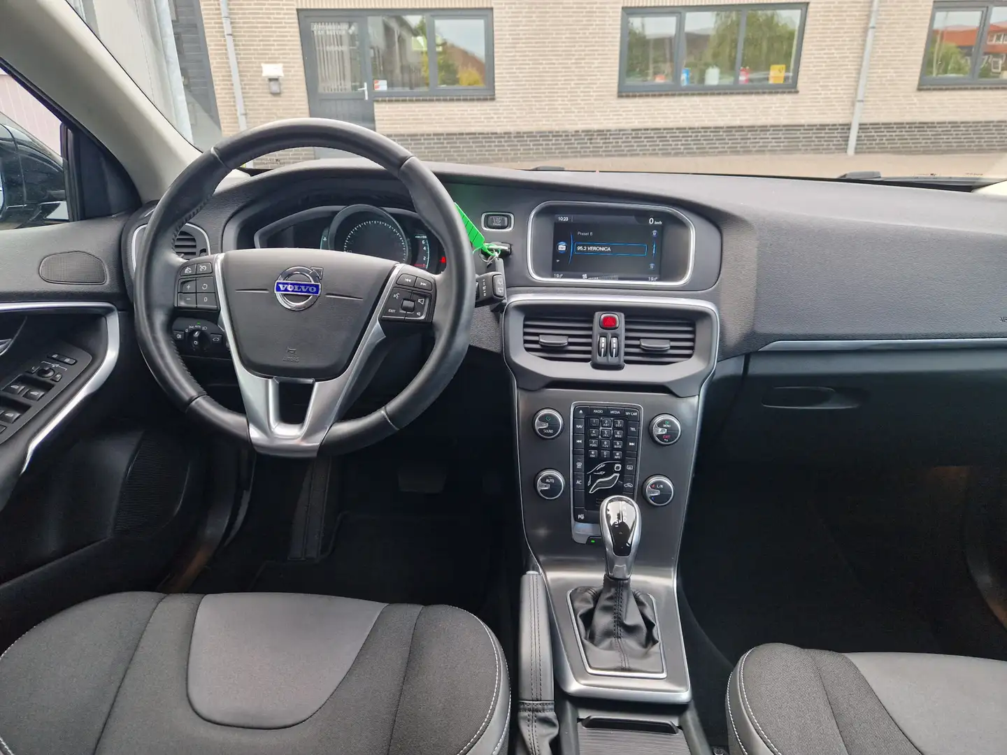 Volvo V40 1.6 T4 Momentum Distributieriem vervangen | Dealer Negro - 2