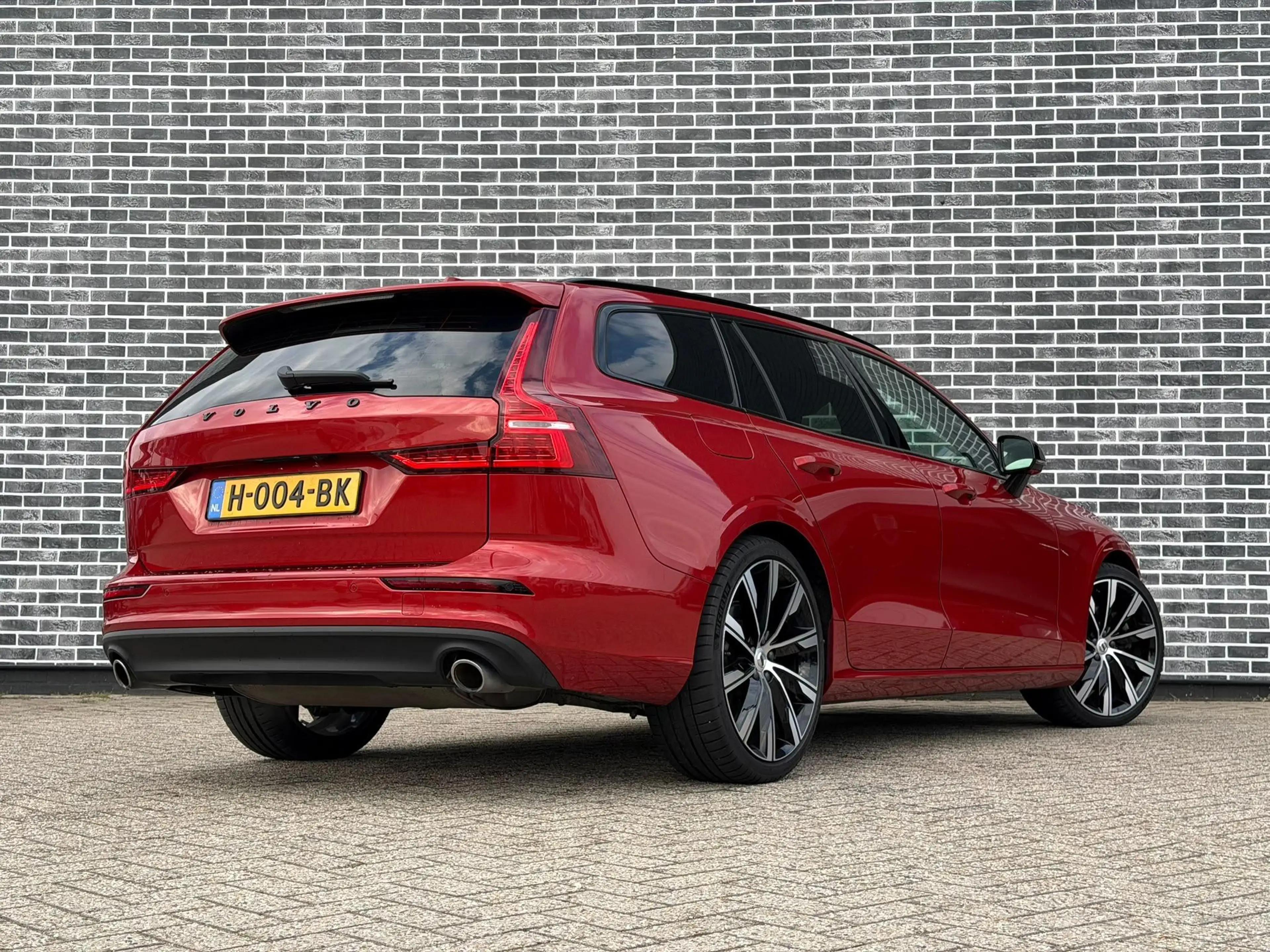 Volvo V60 2.0 T4 Momentum Pro | Trekhaak | Achteruitrijcamer — photo 5