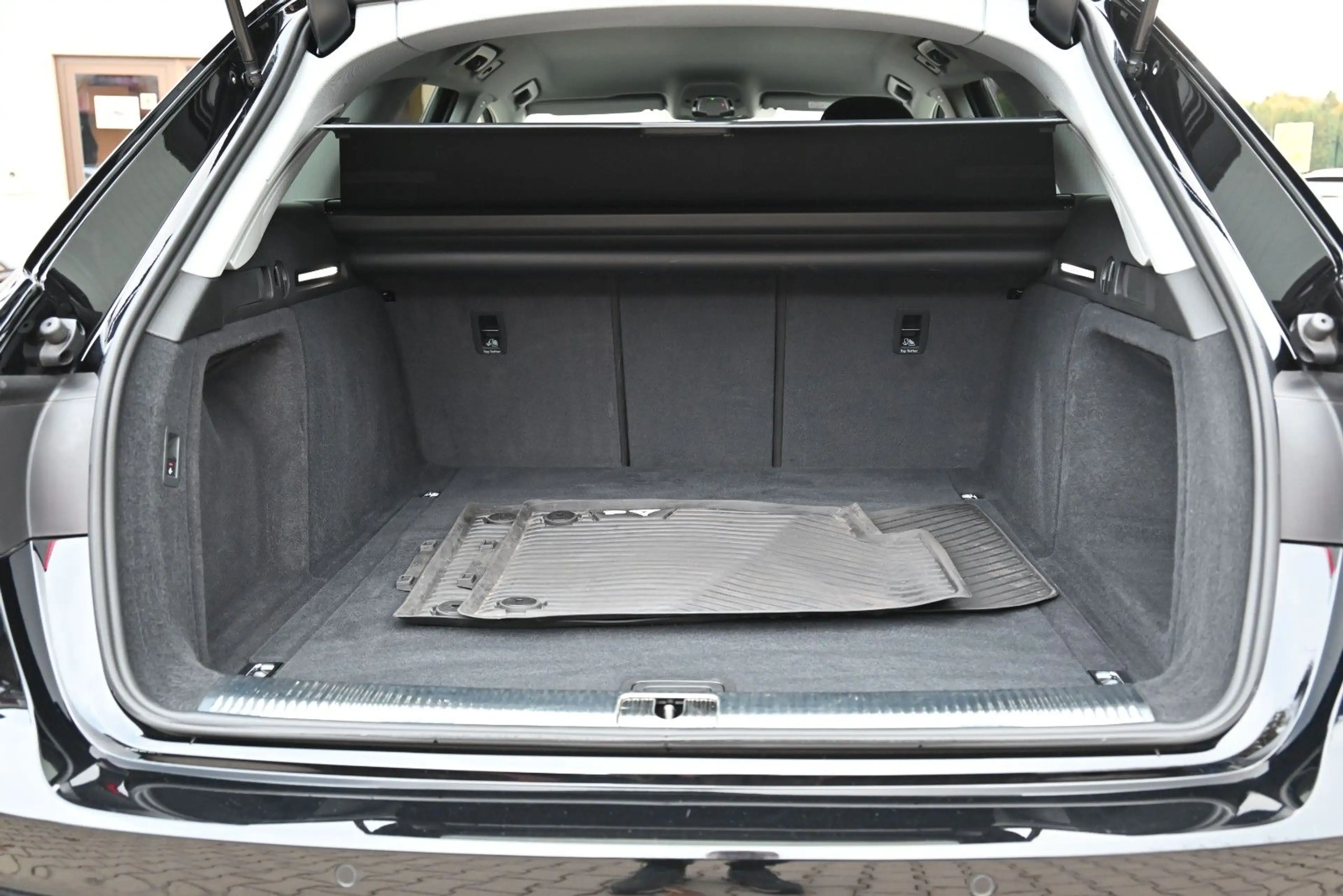 Audi A4 Avant 40 TDI advanced/Matrix/Sports./AHK — photo 13