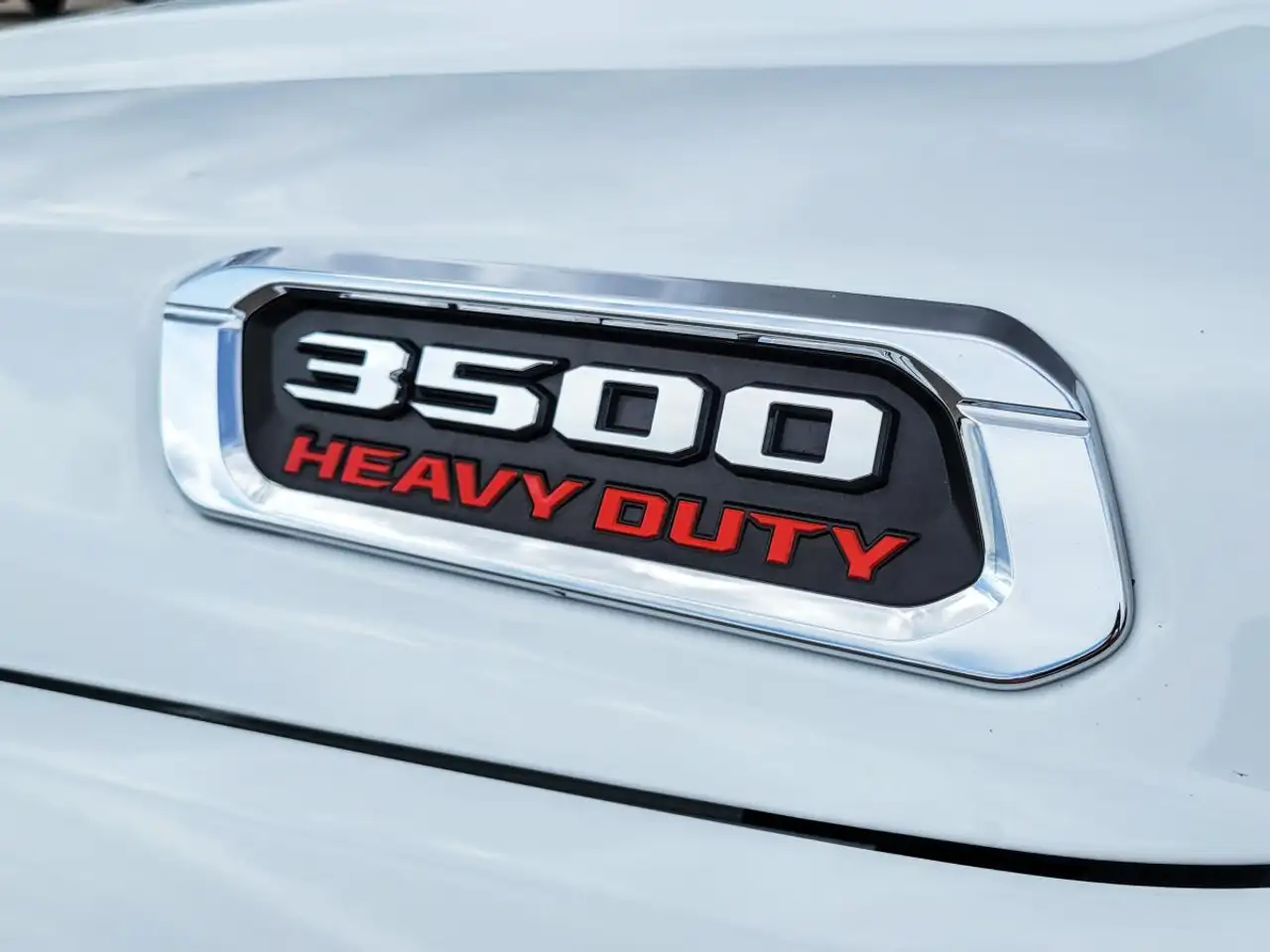 RAM 3500 снимка RAM 3500