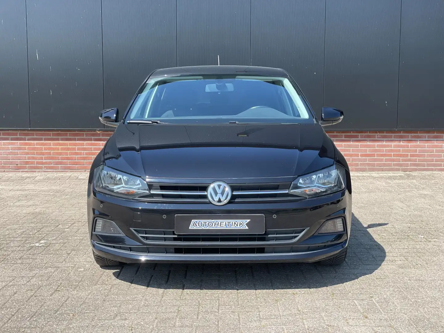 Volkswagen Polo 1.0 MPI Trendline - 2