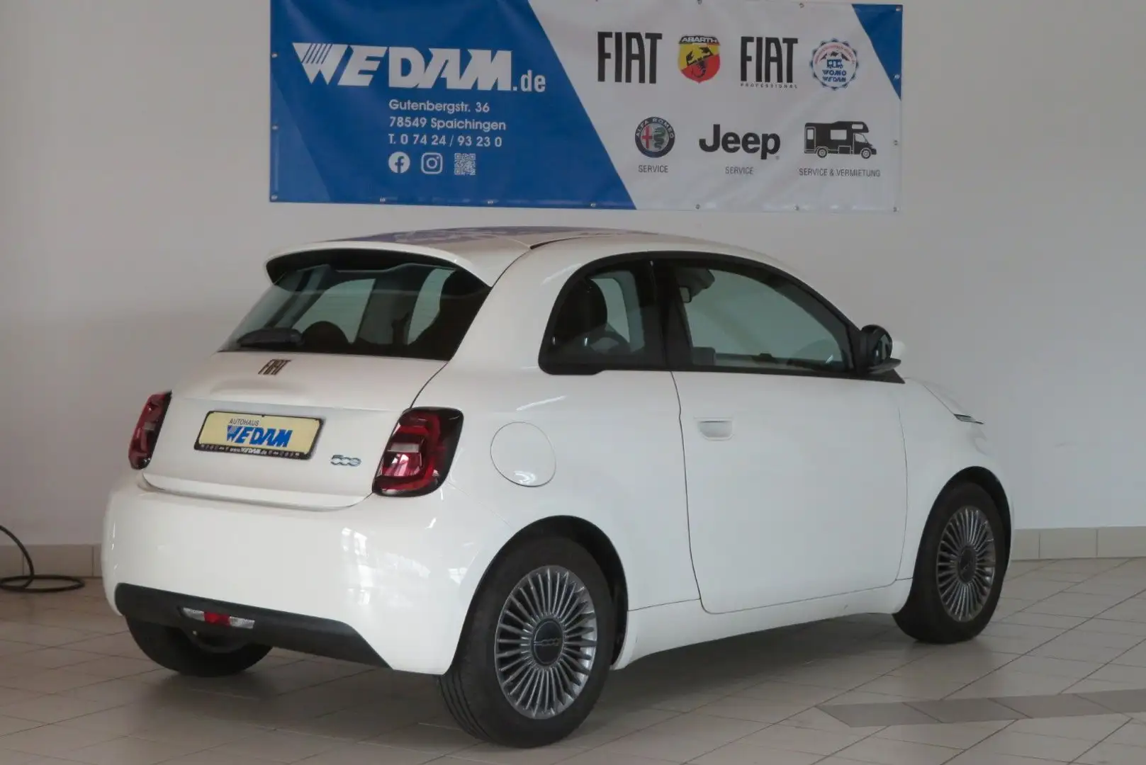 Fiat 500e 42kWh 118PS Weiß - 2