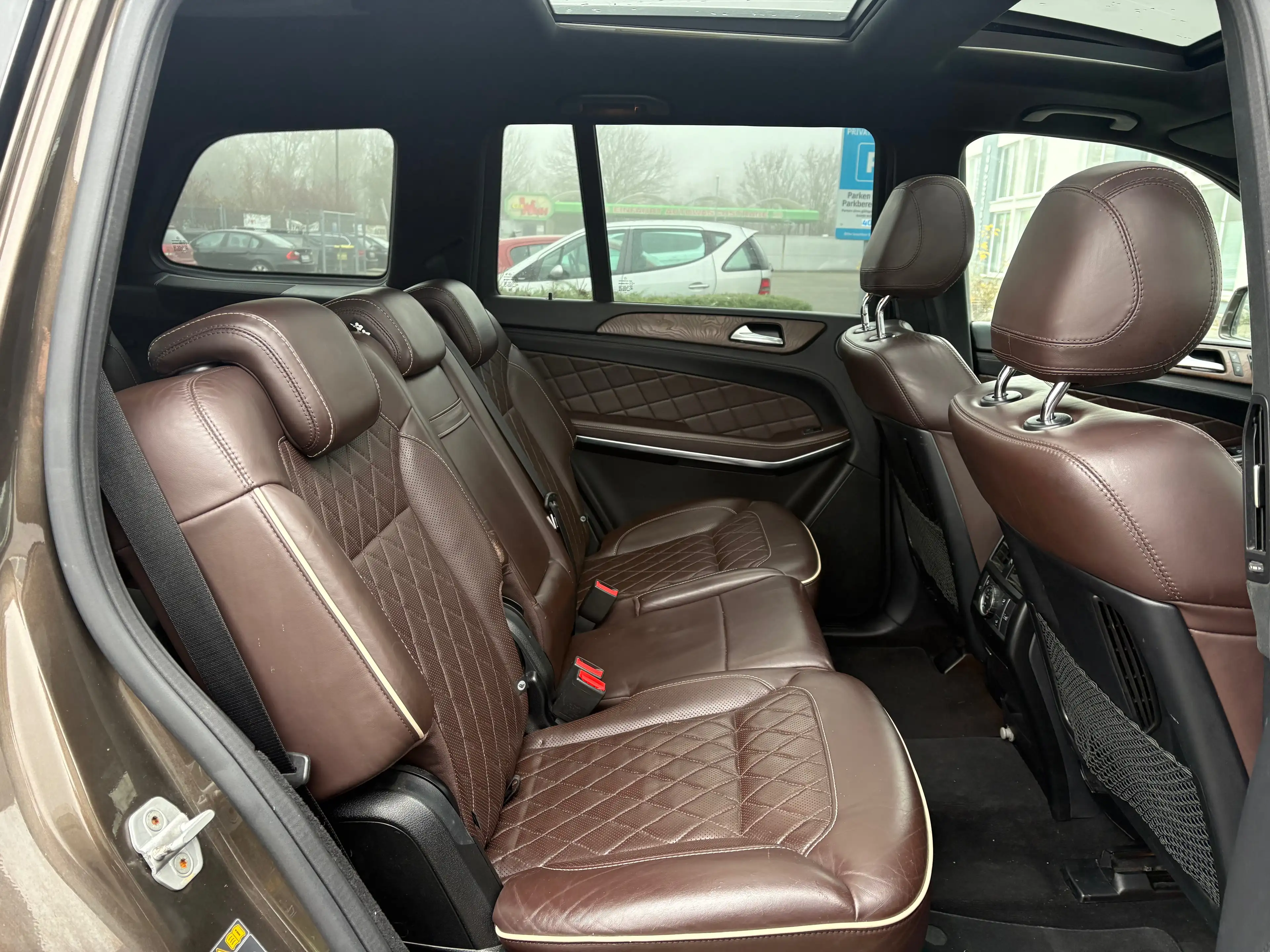 Mercedes-Benz GL 350 GL 350 BlueTec 4Matic/AMG-Line/Pano/Shz/Designo/ — photo 11