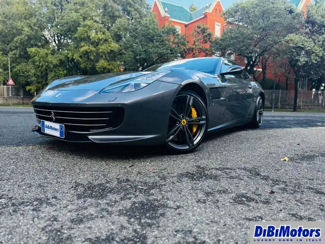 Ferrari GTC4 Lusso