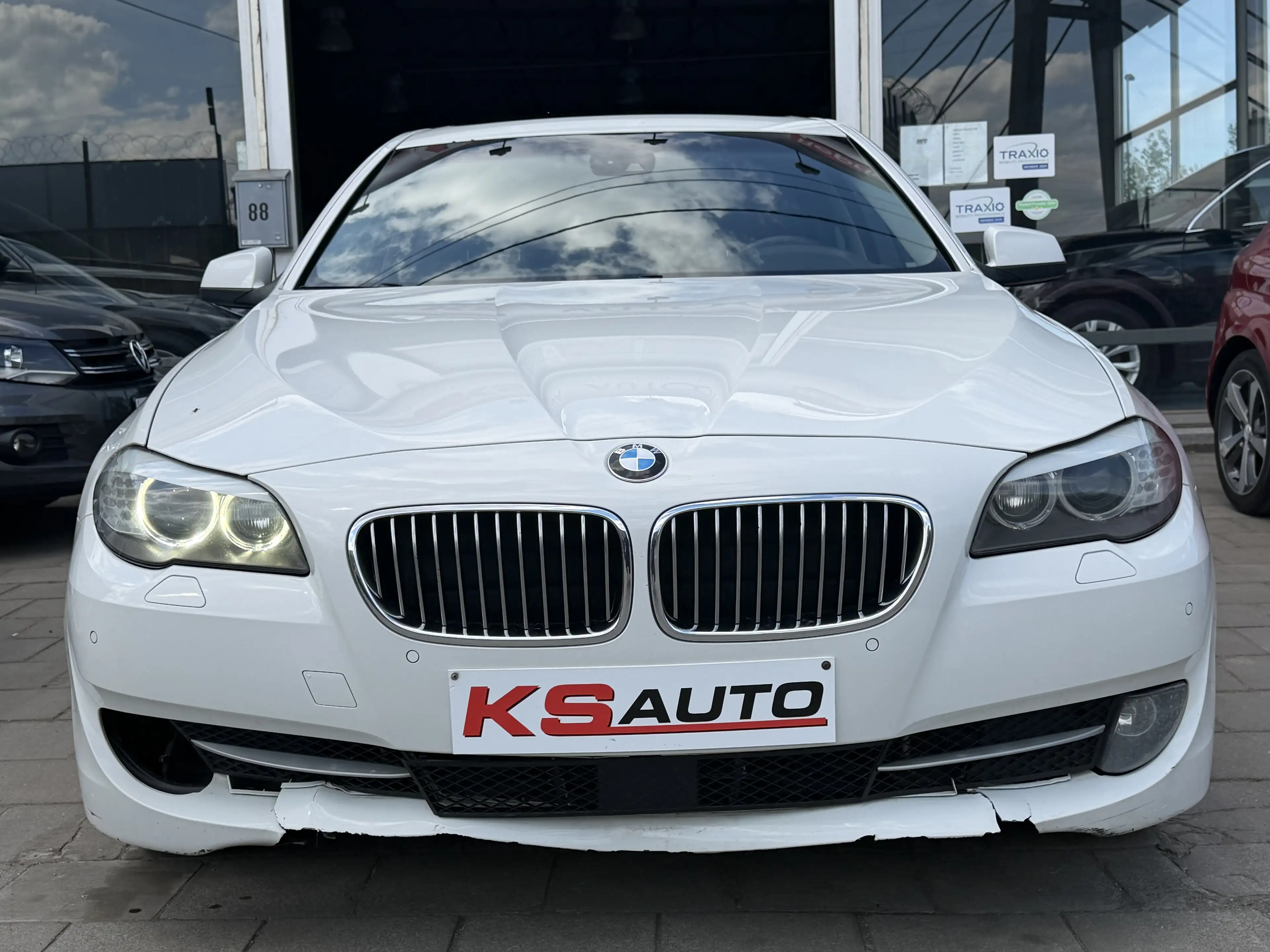 BMW 525 dA/308.957km/toit ouvrant/navi/cuir/xénon/euro 5 — photo 5