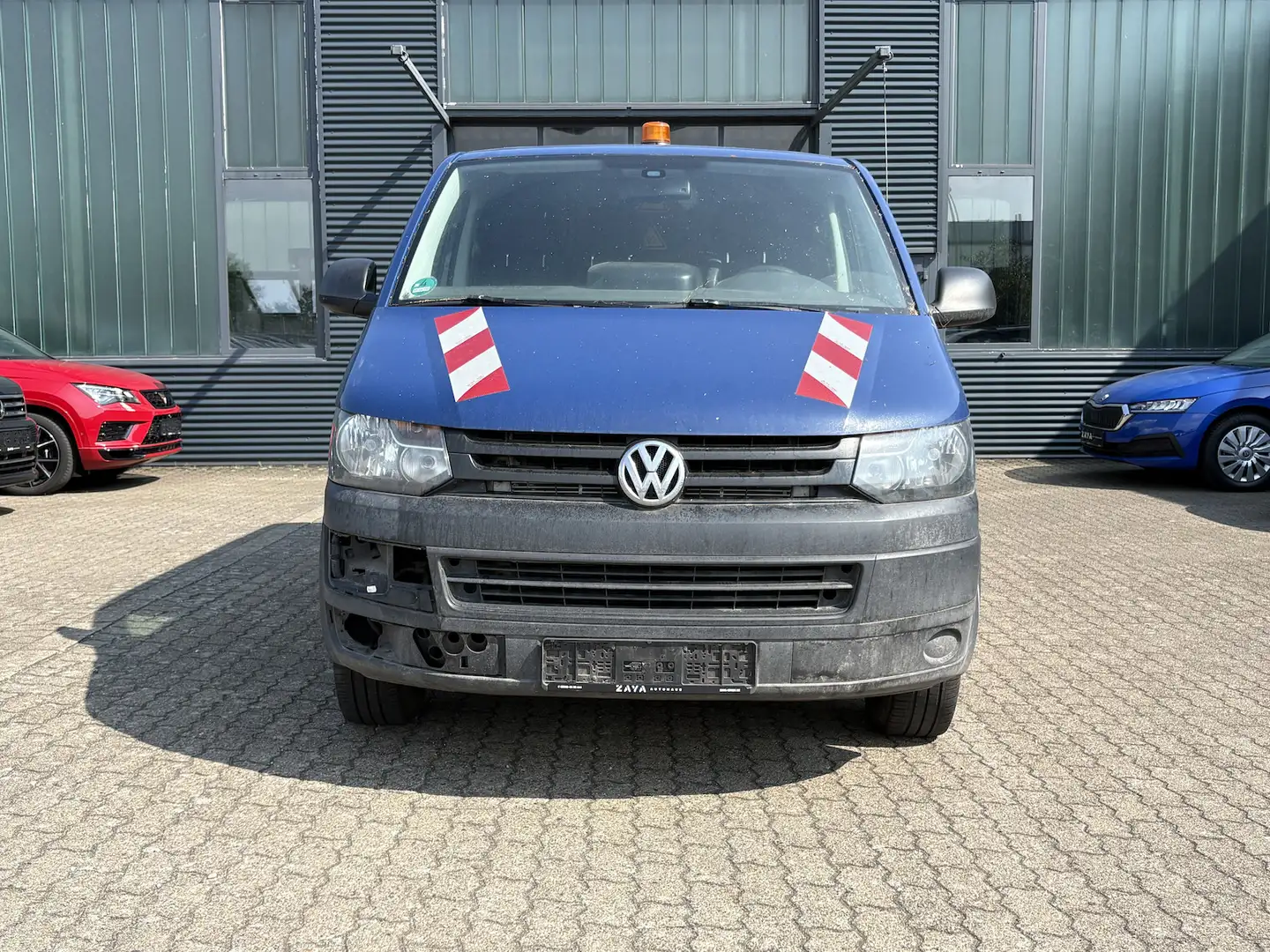 Volkswagen T5 Transporter 2.0 TDI*1-HAND*EINPARKHILFE*TEMPO Blau - 2