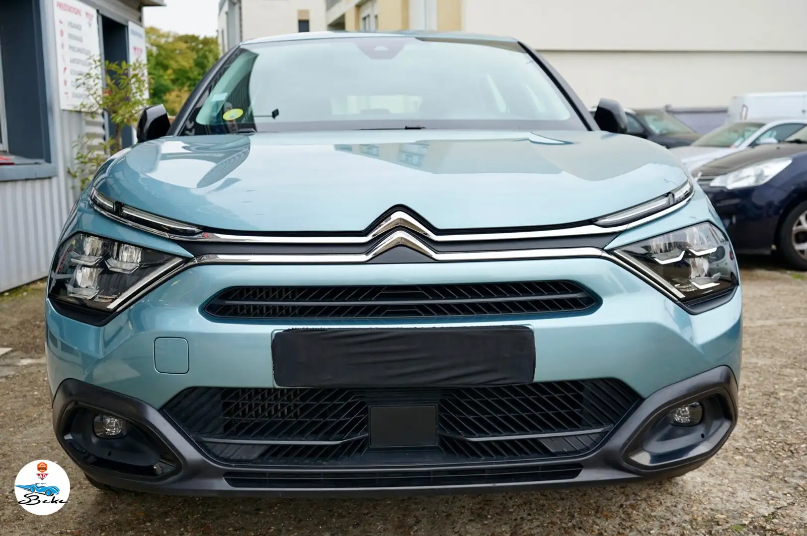 Citroen C4 BlueHDi 130 S\u0026amp;S EAT8 Feel Pack Azul - 2