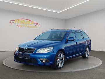 Combi RS *Schiebedach*Xenon*AHK*1.Hand*