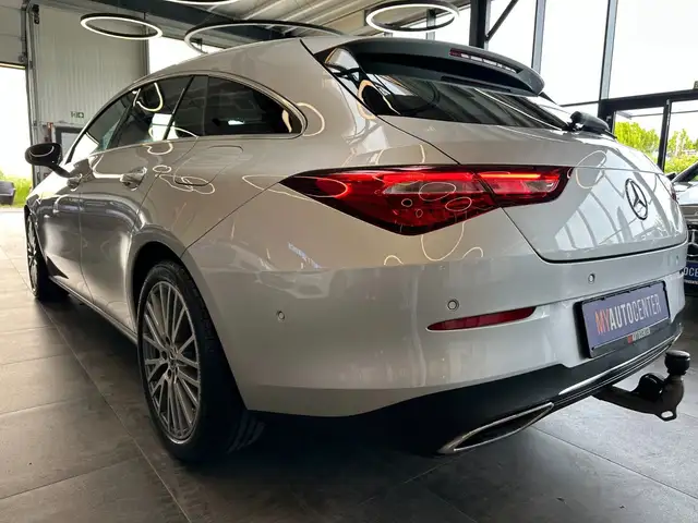 Mercedes-Benz Cla view 5