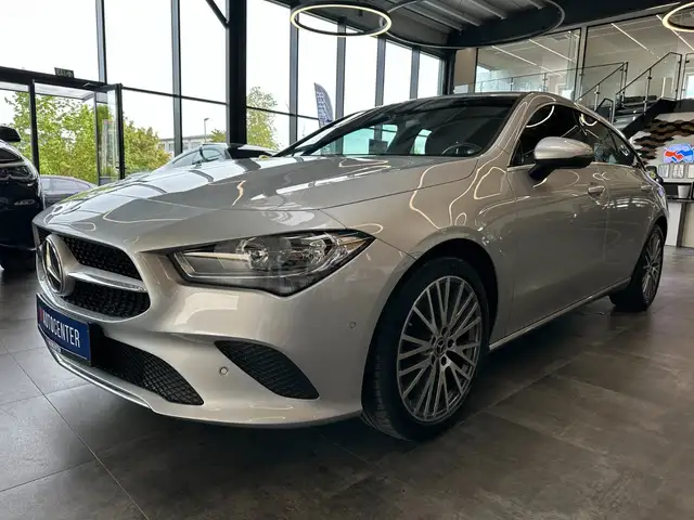 Mercedes-Benz Cla view 4