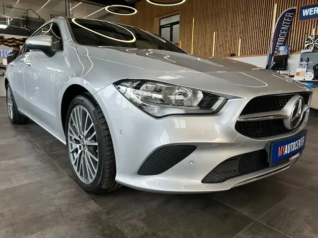 Mercedes-Benz Cla view 3