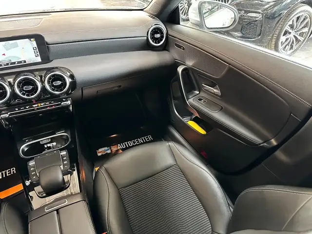 Mercedes-Benz Cla view 8