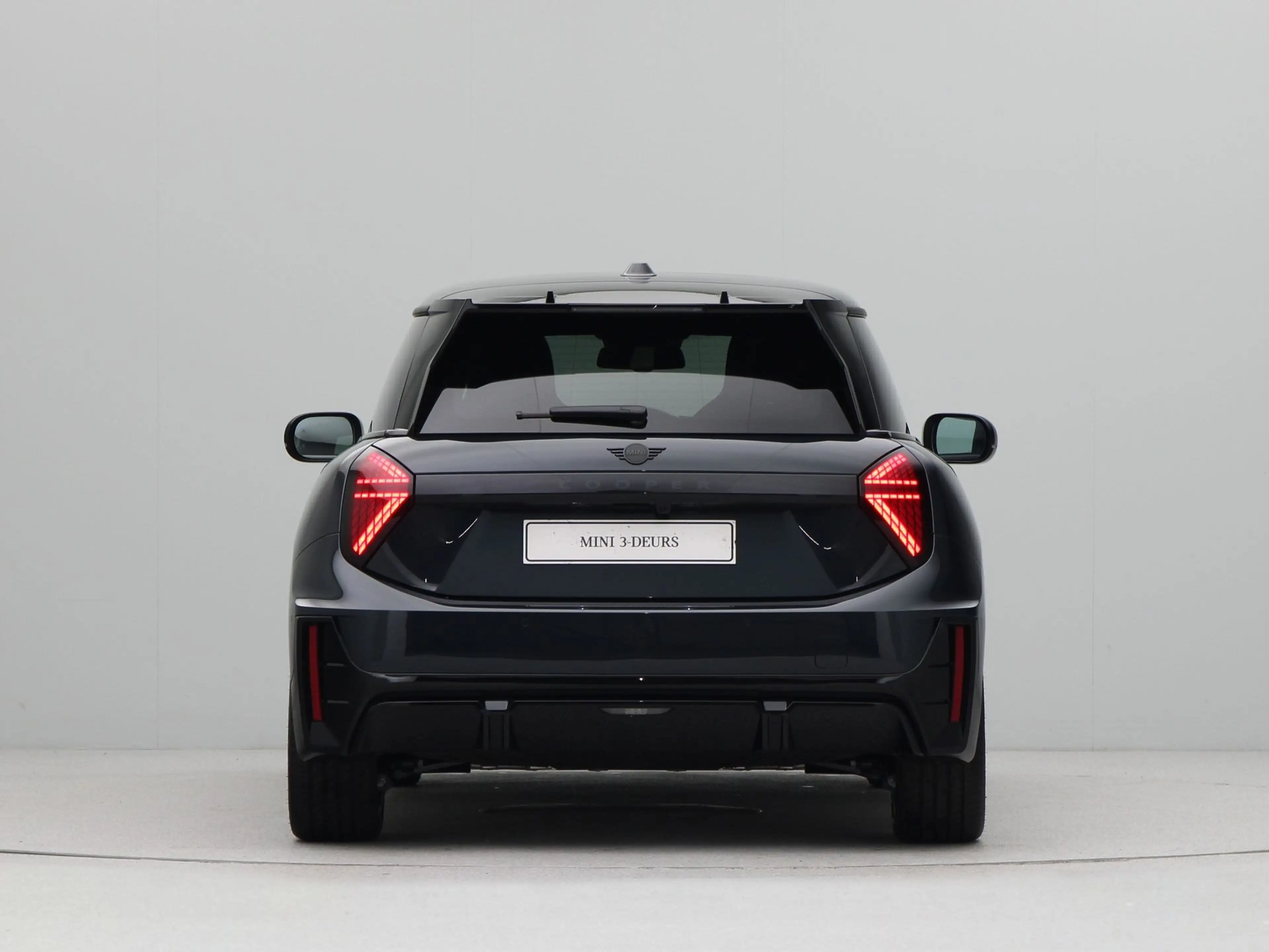 MINI Cooper E John Cooper Works Pakket M PRIVATE LEASE EUR 555,- — photo 6