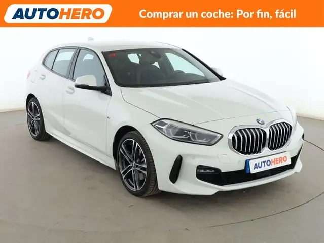 BMW 1 Series view 8
