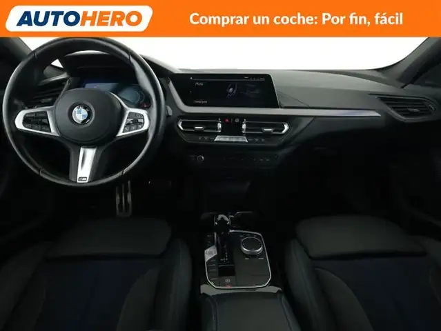 BMW 1 Series view 13