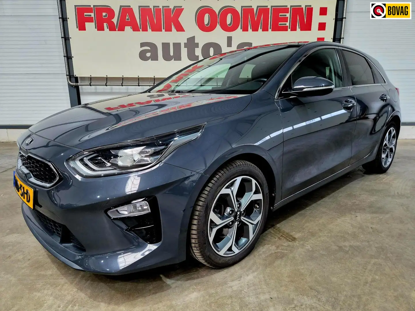 Kia Ceed / cee'd 1.0 T-GDi 120PK ExecutiveLine + Dealer OH|Panorama Grijs - 1