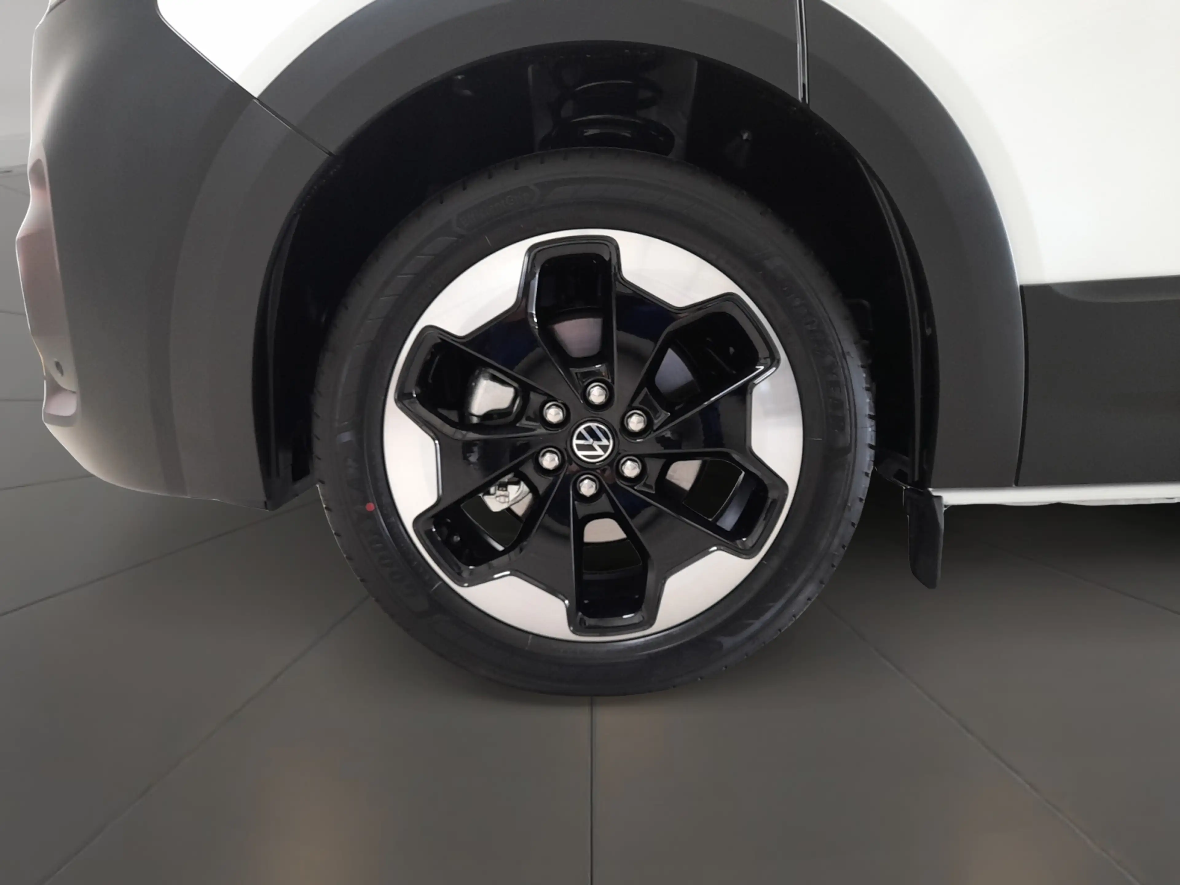 Volkswagen T7 Caravelle T7 e-Caravelle Life Navi SHZ RFK LED — photo 6