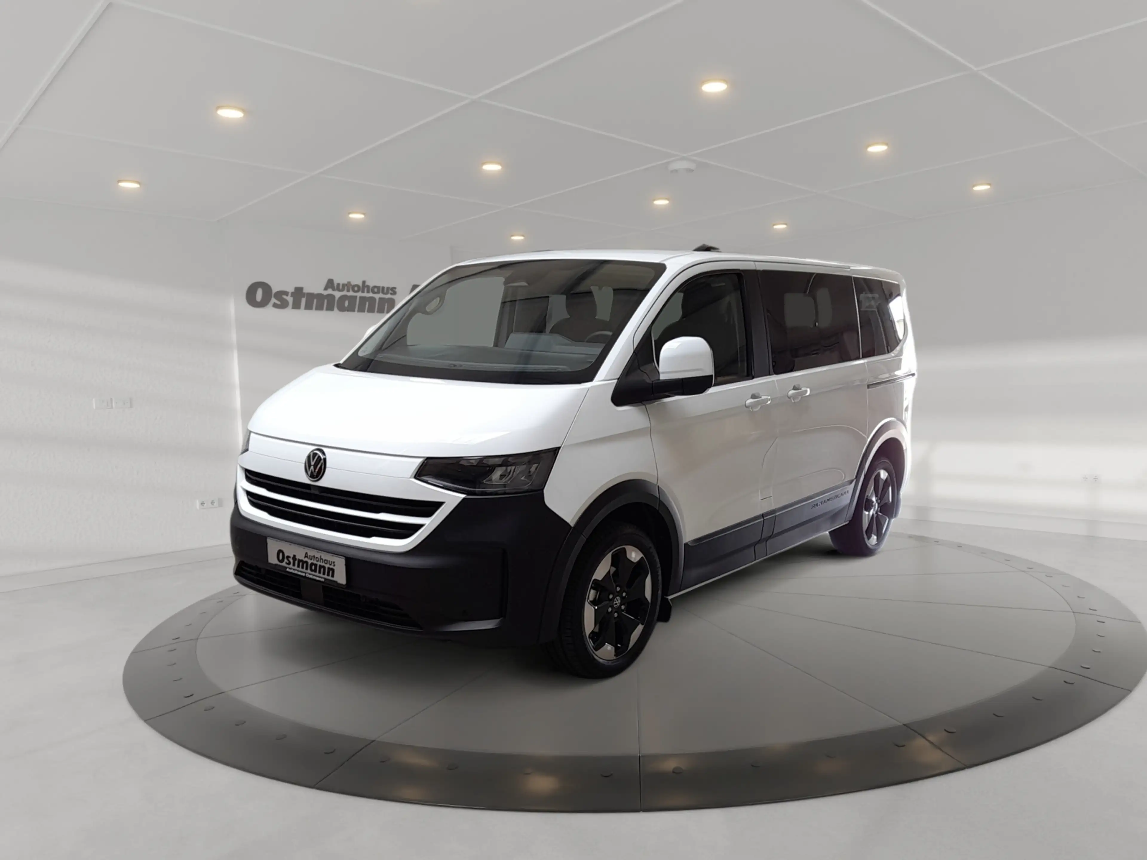 Volkswagen T7 Caravelle T7 e-Caravelle Life Navi SHZ RFK LED