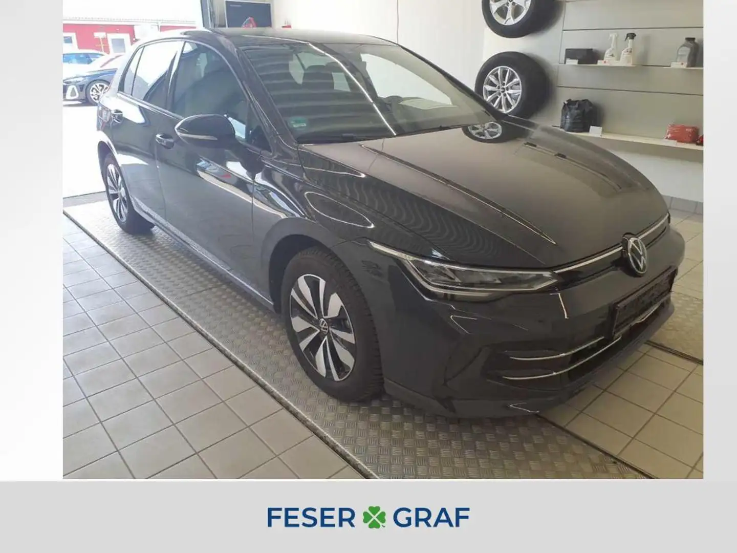 Volkswagen Golf VIII GOAL 1.5 TSI 150PS Grau - 1