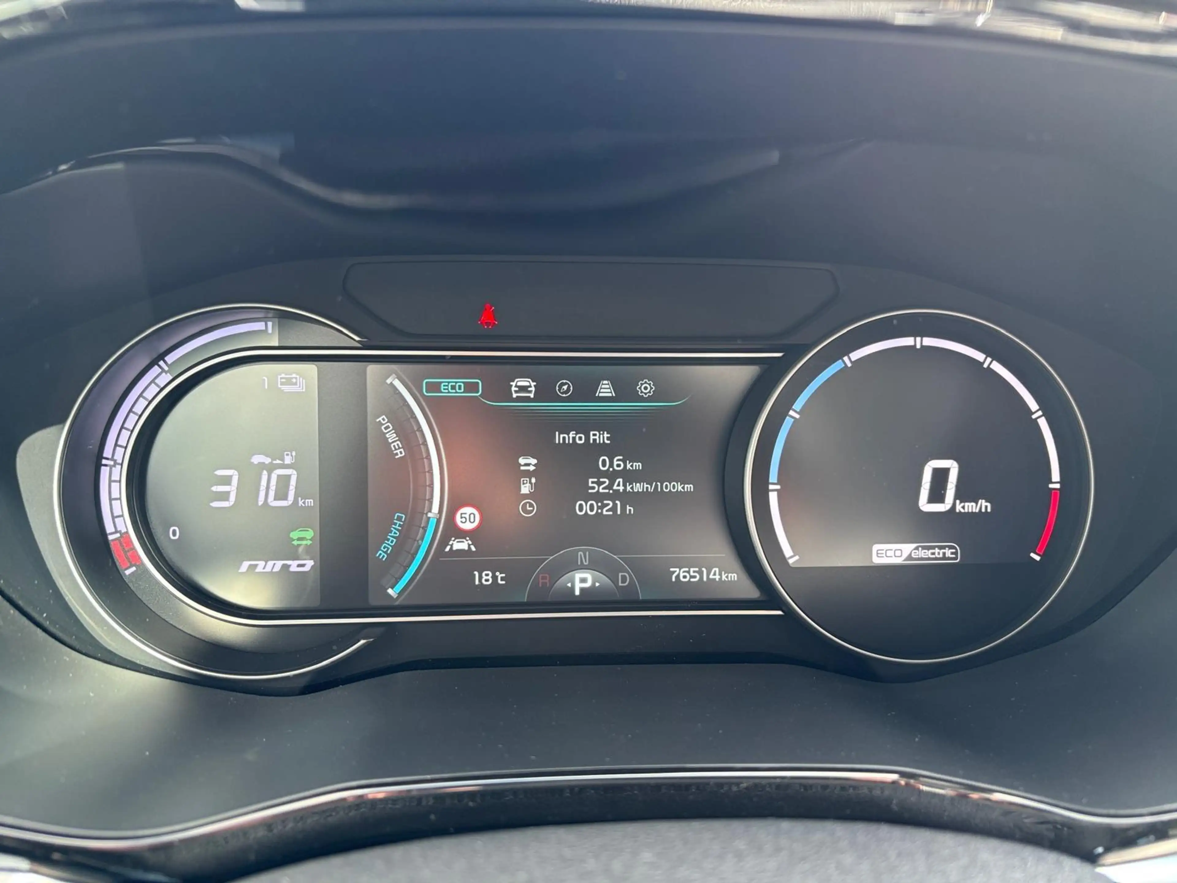Kia e-Niro DynamicLine 64 kWh Trekhaak — photo 12