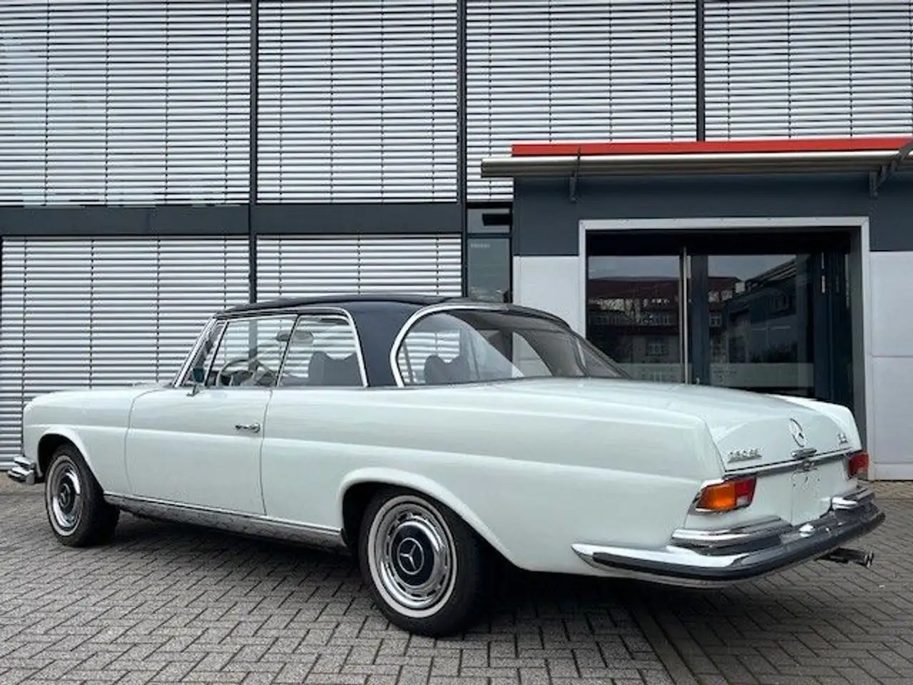 Mercedes-Benz 280 SE Coupe 3,5 V8 W111 dt.Fahrzeug, foto 6