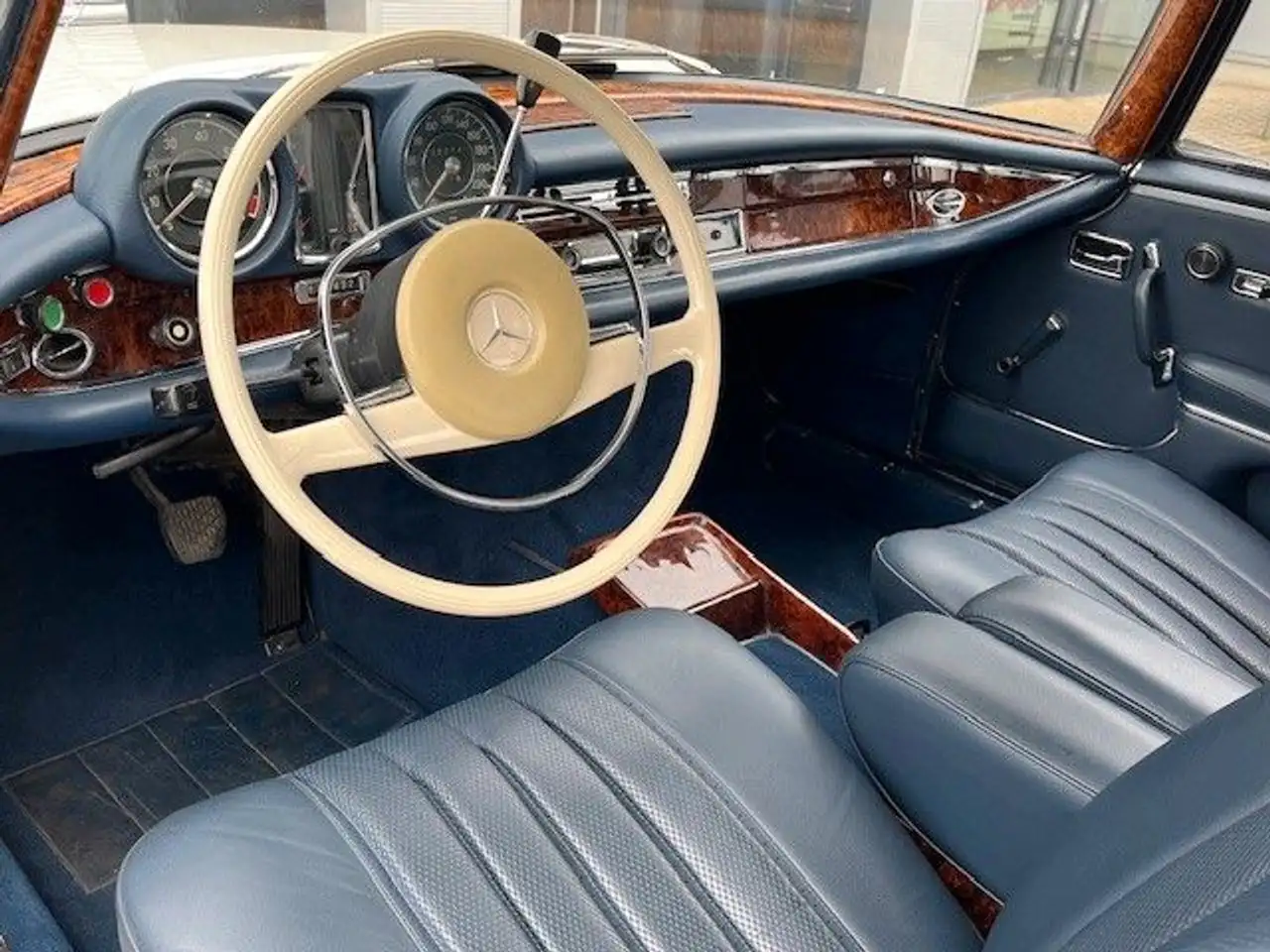 Mercedes-Benz 280 SE Coupe 3,5 V8 W111 dt.Fahrzeug, foto 7