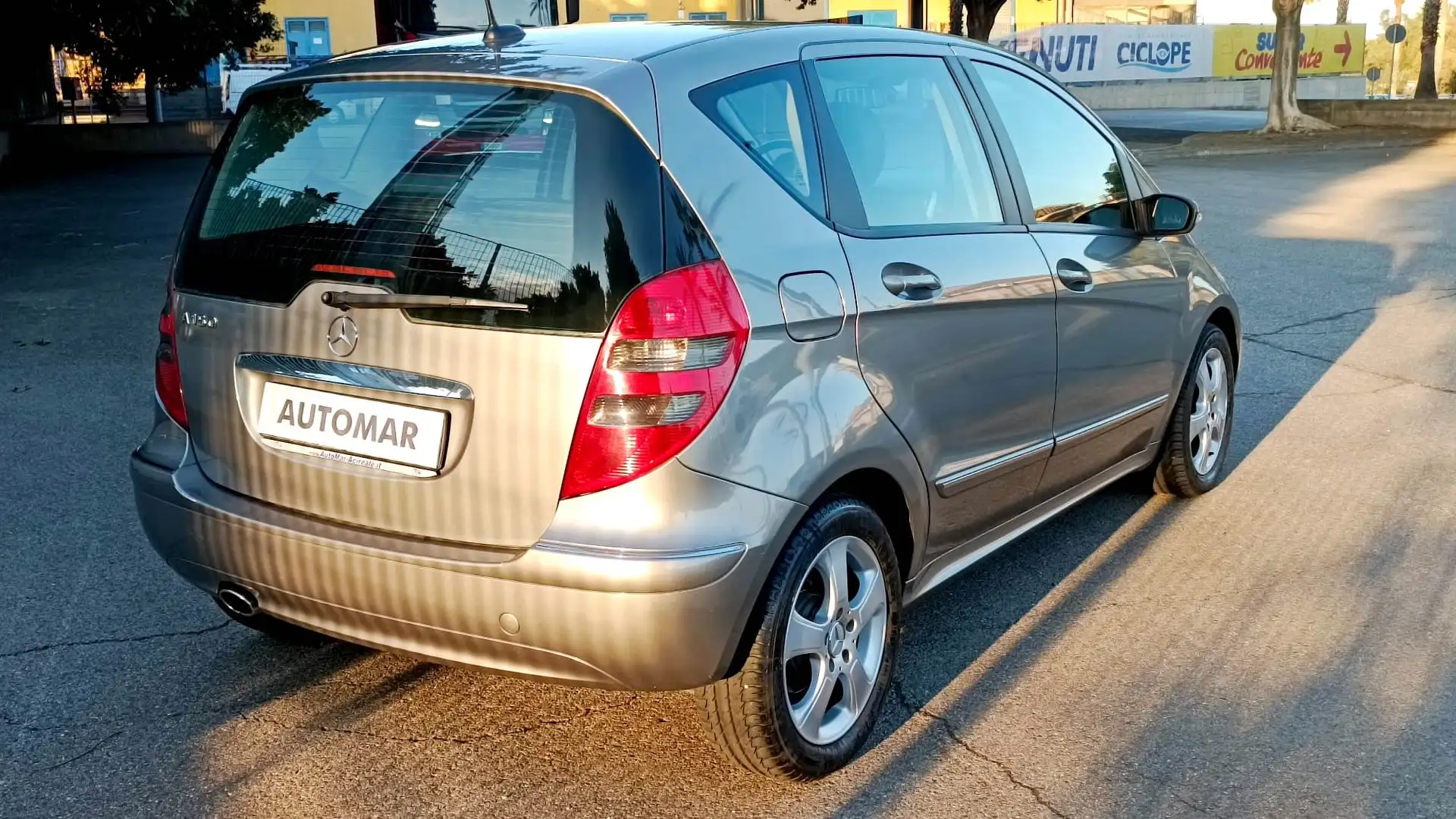 Mercedes-Benz A 150 A 150 Elegance Silber - 2