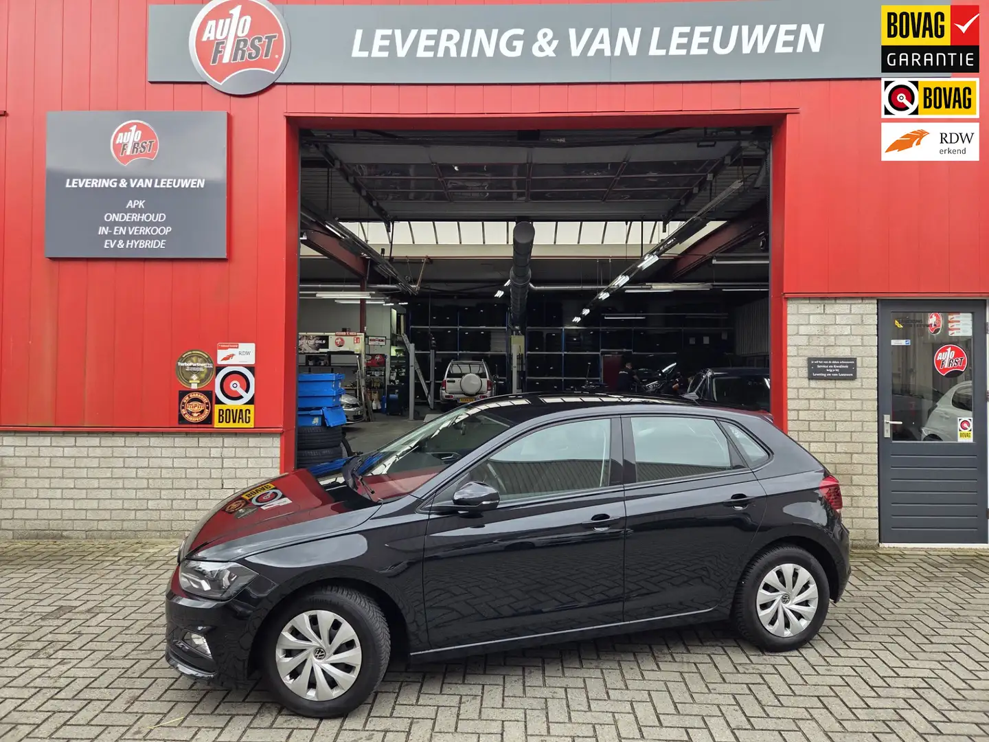 Volkswagen Polo 1.0 TSI Comfortline Cruise control/ Apple carplay Zwart - 1