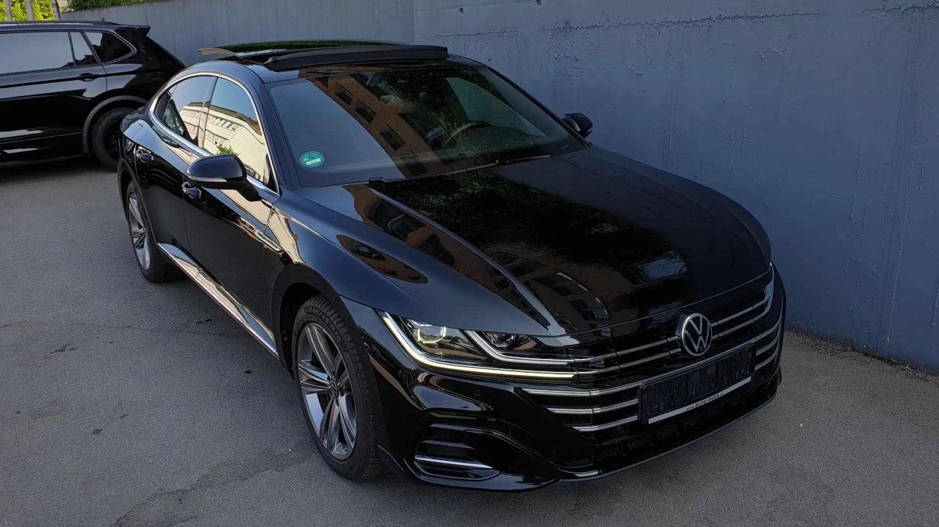 Volkswagen Arteon 1.4 eHybrid DSG 3 x R-Line Pano/Leder/360 Schwarz - 2