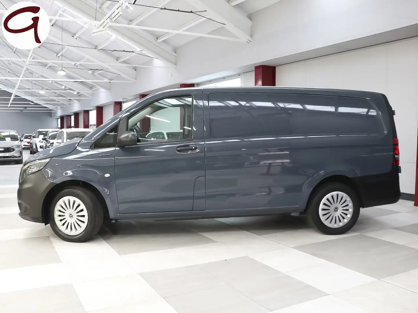 Mercedes-Benz Vito eVito Furgón Larga 66kWh Grau - 2